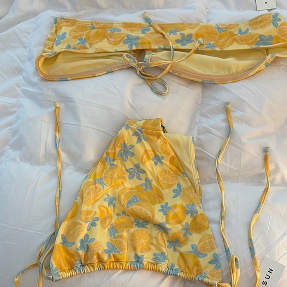 PacSun Yellow Bikini with Blue Floral Pattern - Picture 8 of 8